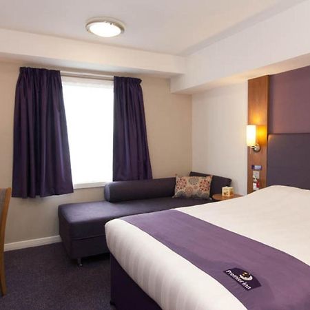 Premier Inn Dundee West מראה חיצוני תמונה