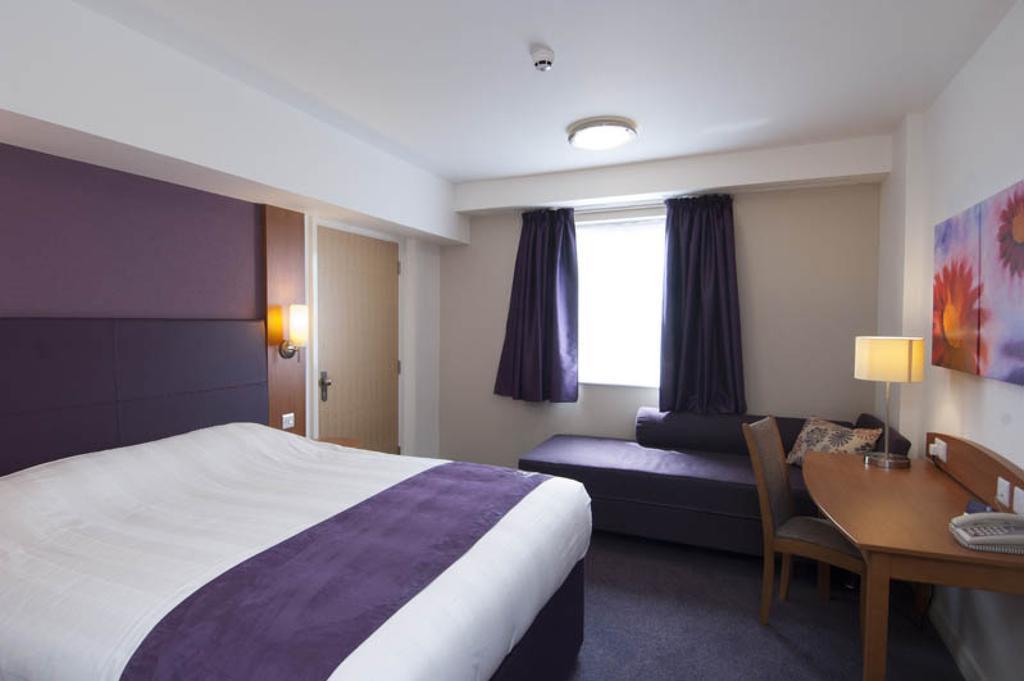 Premier Inn Dundee West חדר תמונה