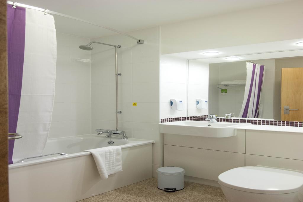 Premier Inn Dundee West מראה חיצוני תמונה