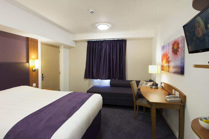 Premier Inn Dundee West מראה חיצוני תמונה
